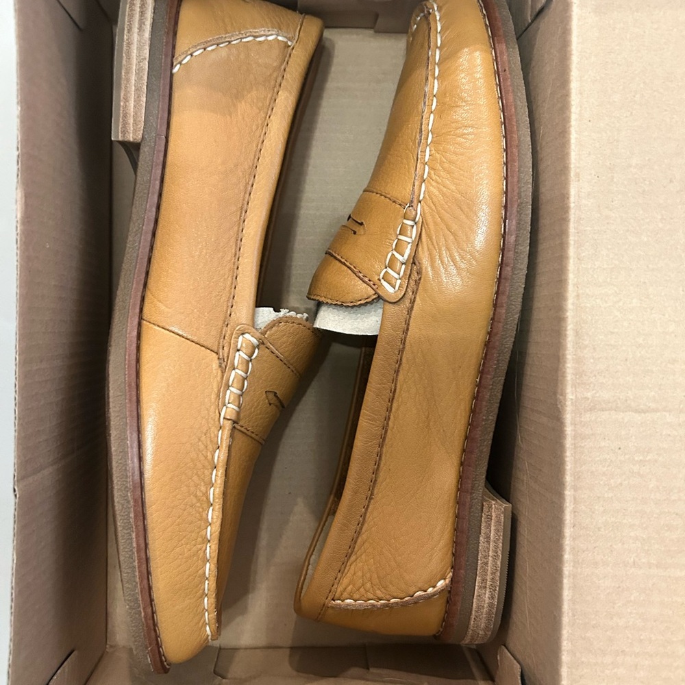 Sperry Tan Leather Penny Loafers